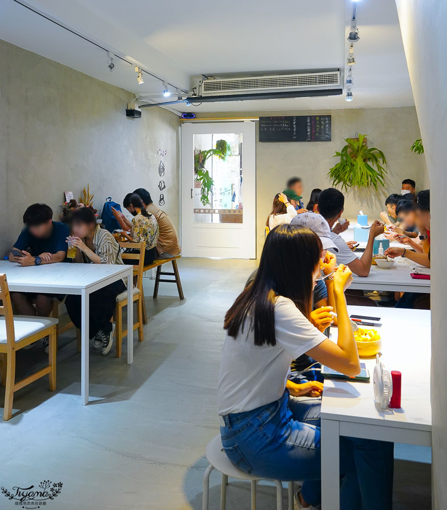 台南最強愛玉冰》清水堂3.0版，台南排隊名店，你要的網美、文青、浮誇都在這裡！！ @緹雅瑪 美食旅遊趣