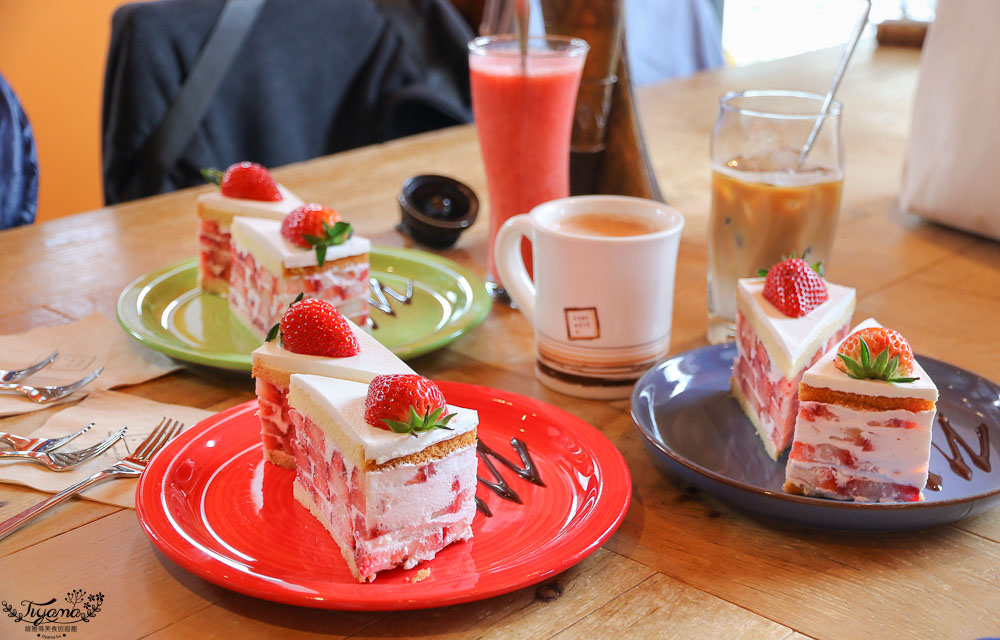 大邱賞櫻咖啡館》咖啡名家 커피명가 草莓蛋糕|桂山聖堂旁 @緹雅瑪 美食旅遊趣