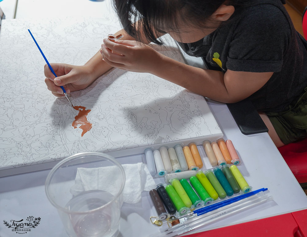 兒童油畫DIY在家畫出成就感！！無毒MIT台灣製造，兒童數字油畫/一般成人版，宅配買一送一只要579起 @緹雅瑪 美食旅遊趣