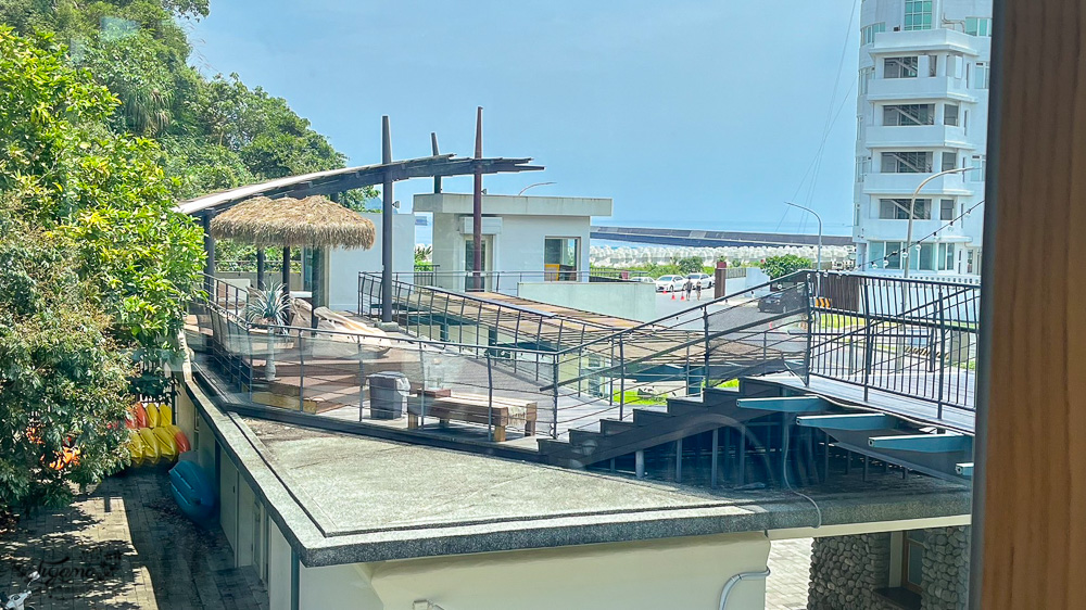 宜蘭海景咖啡廳「喬伊吹吹風」峇里島風戶外露台，豆腐岬風景區旁 @緹雅瑪 美食旅遊趣