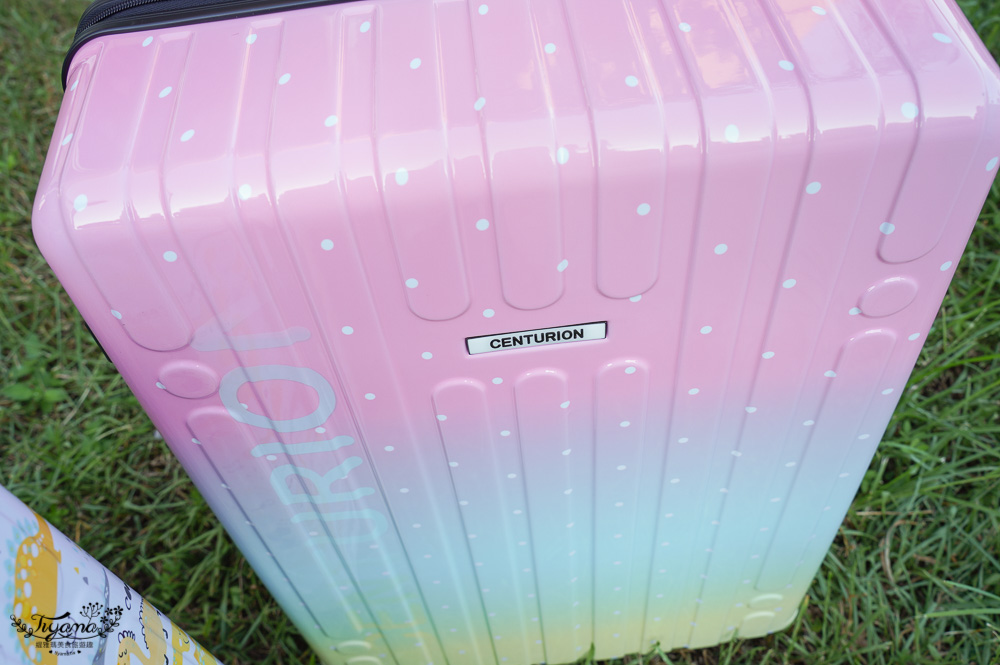 百夫長行李箱開箱文。2023年新品款28吋主題式旅行箱，全面大升級質感滿分！！ @緹雅瑪 美食旅遊趣