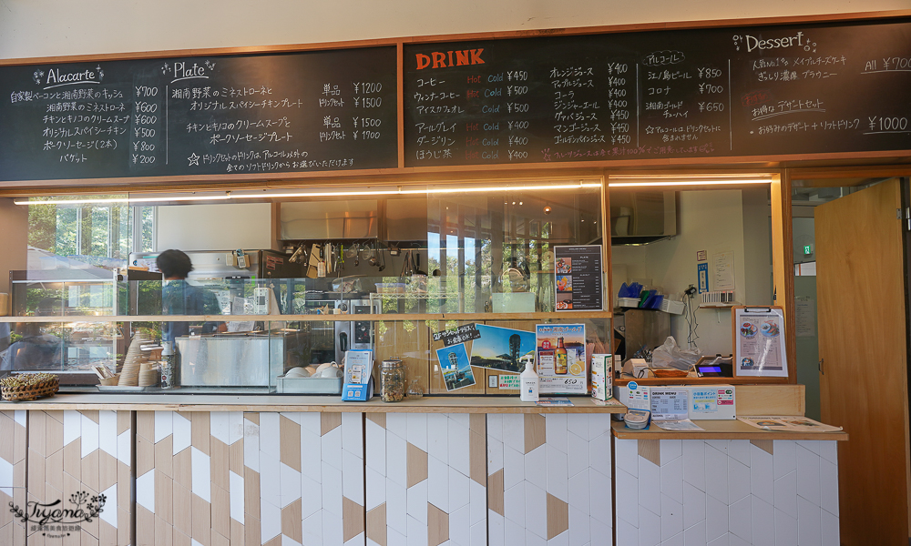 日本鎌倉｜江之島瞭望臺燈塔｜江之島神社：搭自助扶梯到財神神社洗錢，登江之島海蠟燭吃金目鯛魚料理 @緹雅瑪 美食旅遊趣