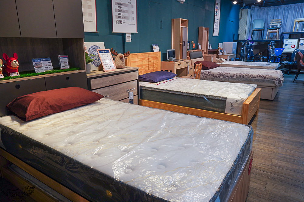 台北批發家具．億家具 批發倉庫 新莊（捷運可達），專業家具工廠直營，批發價添新家具 @緹雅瑪 美食旅遊趣