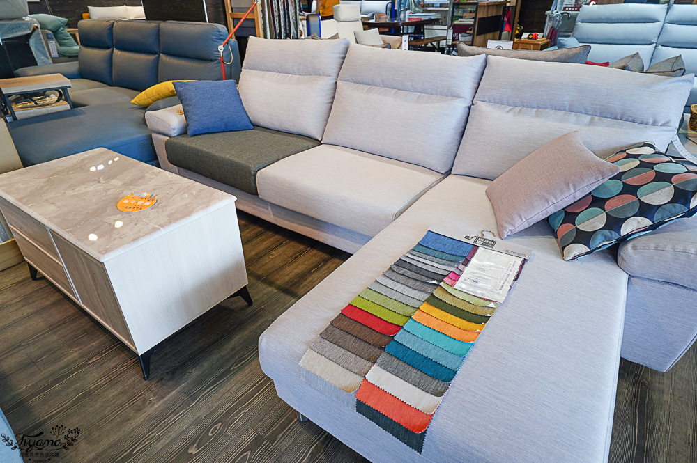 台北批發家具．億家具 批發倉庫 新莊（捷運可達），專業家具工廠直營，批發價添新家具 @緹雅瑪 美食旅遊趣