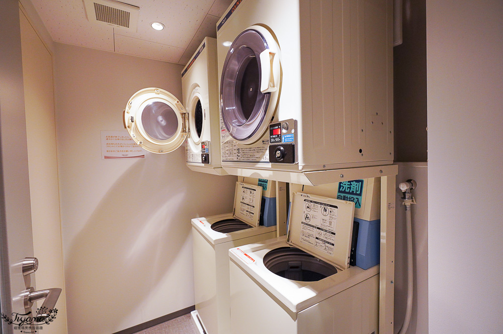 北海道函館一日遊，賞櫻之旅！！搭早班機到函館就一路玩篇，五稜郭公園、五稜郭塔、幸運小丑漢堡、六花亭 @緹雅瑪 美食旅遊趣