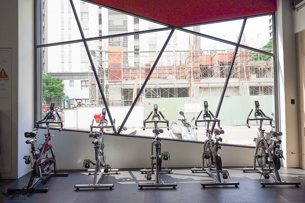 台南私人教練「倍速運動健身房 永康東橋館」台南私人一對一女教練24堂健身課程分享 @緹雅瑪 美食旅遊趣