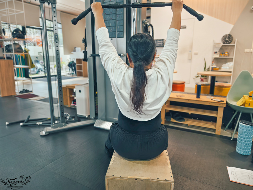 台南私人教練「倍速運動健身房 永康東橋館」台南私人一對一女教練24堂健身課程分享 @緹雅瑪 美食旅遊趣