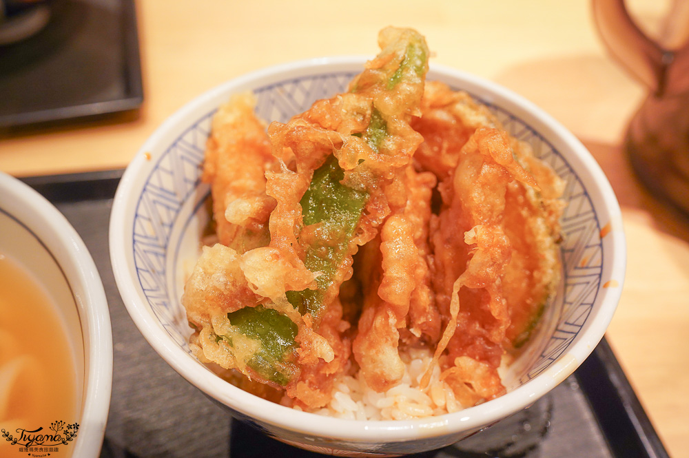 福岡美食．營業到凌晨5點的烏龍麵店「ウエスト 渡辺通り店(うどん)」 @緹雅瑪 美食旅遊趣