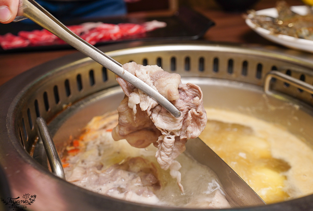 台南火鍋推薦.初巴適麻辣鍋 台南1號店,頂級麻辣火鍋吃到飽「期間限定榴槤.金色三麥啤酒無限暢飲暢食」 @緹雅瑪 美食旅遊趣 台南火鍋推薦.初巴適麻辣鍋 台南1號店,頂級麻辣火鍋吃到飽「期間限定榴槤.金色三麥啤酒無限暢飲暢食」 @緹雅瑪 美食旅遊趣