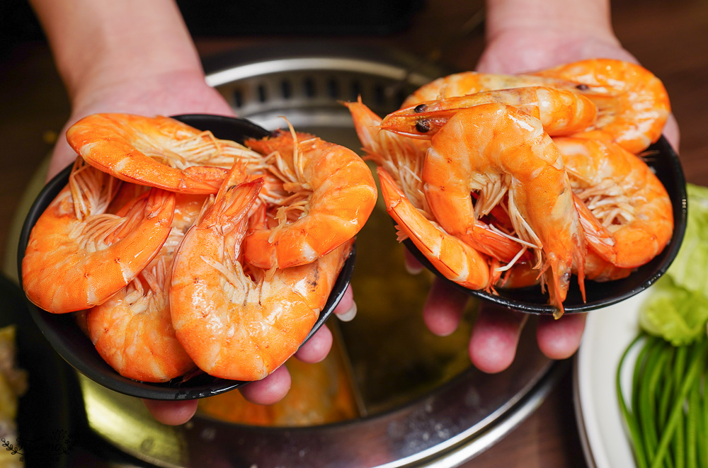 台南火鍋推薦.初巴適麻辣鍋 台南1號店,頂級麻辣火鍋吃到飽「期間限定榴槤.金色三麥啤酒無限暢飲暢食」 @緹雅瑪 美食旅遊趣 台南火鍋推薦.初巴適麻辣鍋 台南1號店,頂級麻辣火鍋吃到飽「期間限定榴槤.金色三麥啤酒無限暢飲暢食」 @緹雅瑪 美食旅遊趣