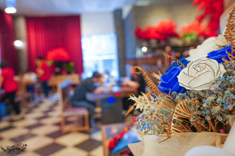 台南火鍋推薦.初巴適麻辣鍋 台南1號店,頂級麻辣火鍋吃到飽「期間限定榴槤.金色三麥啤酒無限暢飲暢食」 @緹雅瑪 美食旅遊趣 台南火鍋推薦.初巴適麻辣鍋 台南1號店,頂級麻辣火鍋吃到飽「期間限定榴槤.金色三麥啤酒無限暢飲暢食」 @緹雅瑪 美食旅遊趣