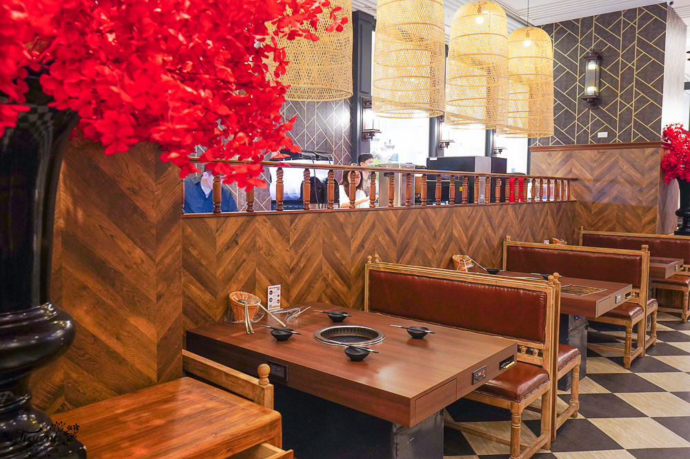 台南火鍋推薦.初巴適麻辣鍋 台南1號店,頂級麻辣火鍋吃到飽「期間限定榴槤.金色三麥啤酒無限暢飲暢食」 @緹雅瑪 美食旅遊趣 台南火鍋推薦.初巴適麻辣鍋 台南1號店,頂級麻辣火鍋吃到飽「期間限定榴槤.金色三麥啤酒無限暢飲暢食」 @緹雅瑪 美食旅遊趣