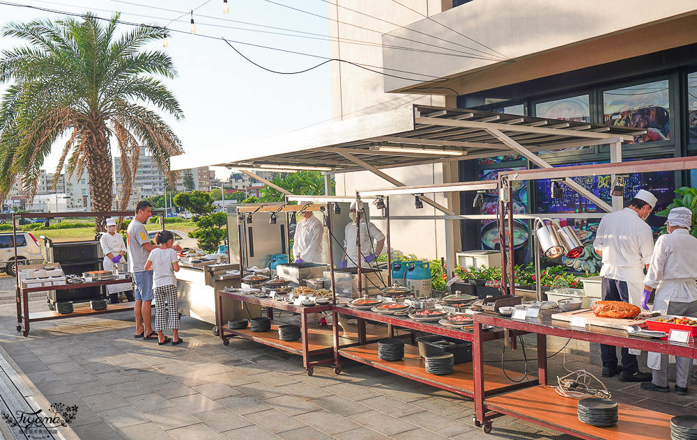 星光港灣BBQ吃到飽．澎湖福朋喜來登酒店夏季限定，戶外港邊大口吃BBQ，聽樂團歌手現場演唱 @緹雅瑪 美食旅遊趣