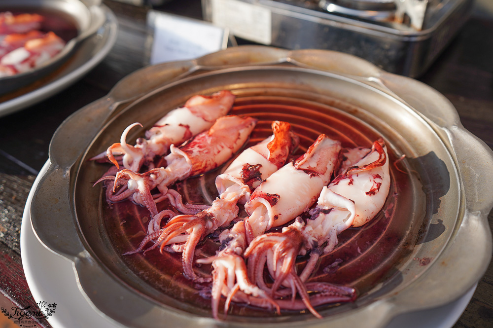 星光港灣BBQ吃到飽．澎湖福朋喜來登酒店夏季限定，戶外港邊大口吃BBQ，聽樂團歌手現場演唱 @緹雅瑪 美食旅遊趣