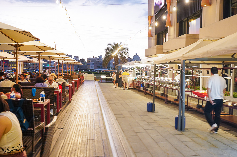 星光港灣BBQ吃到飽．澎湖福朋喜來登酒店夏季限定，戶外港邊大口吃BBQ，聽樂團歌手現場演唱 @緹雅瑪 美食旅遊趣