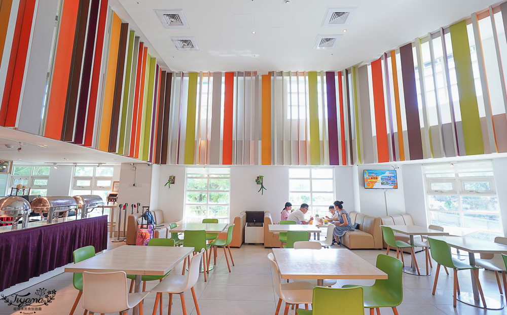 墾丁住宿推薦「福容徠旅 墾丁店」走出去就是墾丁大街，絕美白色沙灘只要5分鐘！！ @緹雅瑪 美食旅遊趣