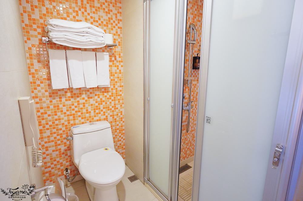 墾丁住宿推薦「福容徠旅 墾丁店」走出去就是墾丁大街，絕美白色沙灘只要5分鐘！！ @緹雅瑪 美食旅遊趣