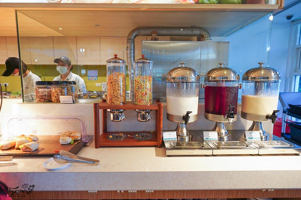 墾丁住宿推薦「福容徠旅 墾丁店」走出去就是墾丁大街，絕美白色沙灘只要5分鐘！！ @緹雅瑪 美食旅遊趣