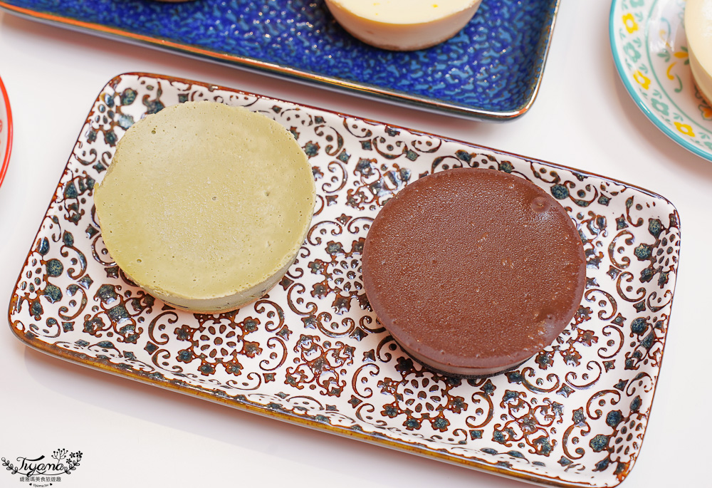 墾丁網美早午餐．Summer Box 夏天的盒子X卡莉特詩手作甜點，藍白沖繩風巴士&玻璃貨櫃屋網美餐廳 @緹雅瑪 美食旅遊趣