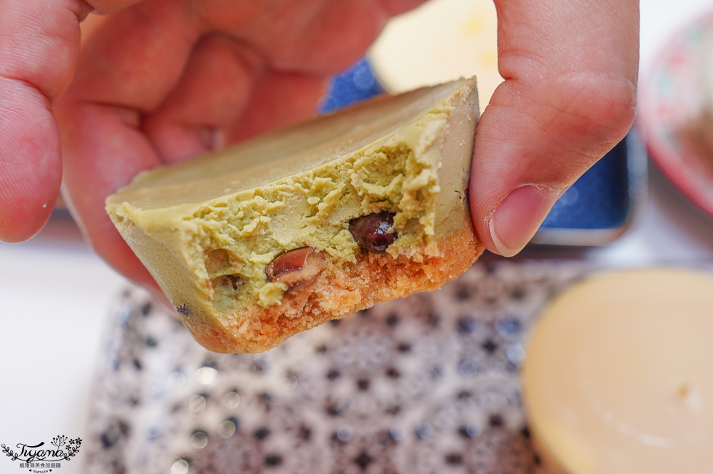 墾丁網美早午餐.Summer Box 夏天的盒子X卡莉特詩手作甜點,藍白沖繩風巴士&玻璃貨櫃屋網美餐廳 @緹雅瑪 美食旅遊趣 墾丁網美早午餐.Summer Box 夏天的盒子X卡莉特詩手作甜點,藍白沖繩風巴士&玻璃貨櫃屋網美餐廳 @緹雅瑪 美食旅遊趣