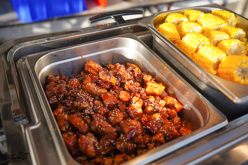 星光港灣BBQ吃到飽．澎湖福朋喜來登酒店夏季限定，戶外港邊大口吃BBQ，聽樂團歌手現場演唱 @緹雅瑪 美食旅遊趣