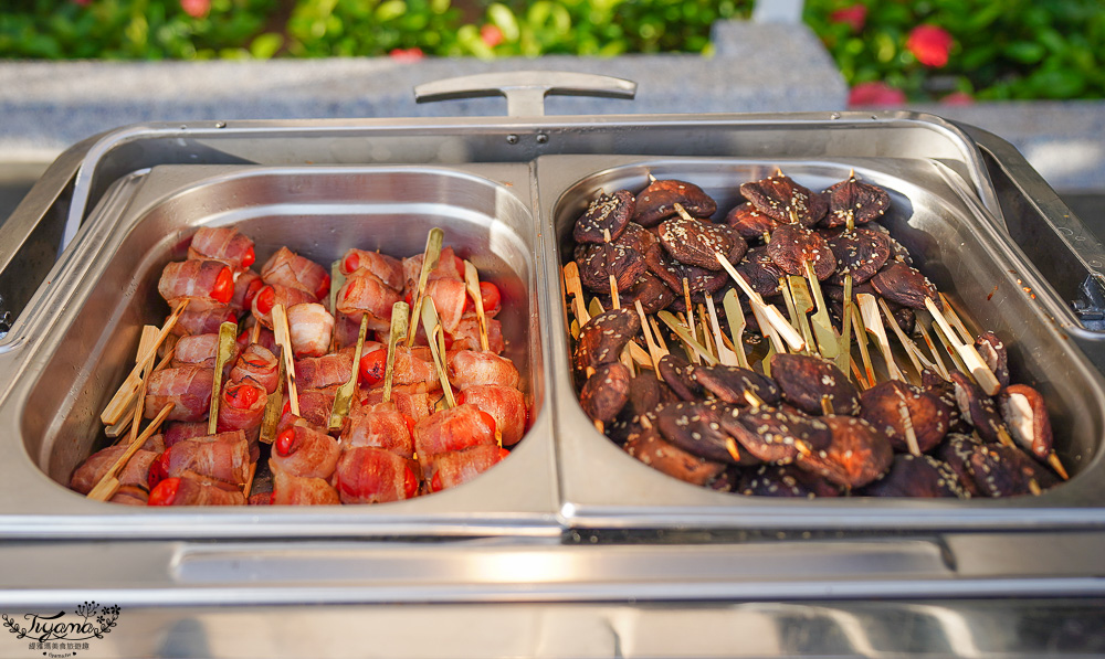 星光港灣BBQ吃到飽．澎湖福朋喜來登酒店夏季限定，戶外港邊大口吃BBQ，聽樂團歌手現場演唱 @緹雅瑪 美食旅遊趣