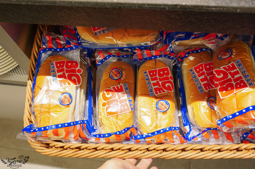 星宇航空第二航廈貴賓室，全新貴賓室開箱，越南清爽涼手捲、芋泥素肉鬆三明治、清粥小菜 @緹雅瑪 美食旅遊趣