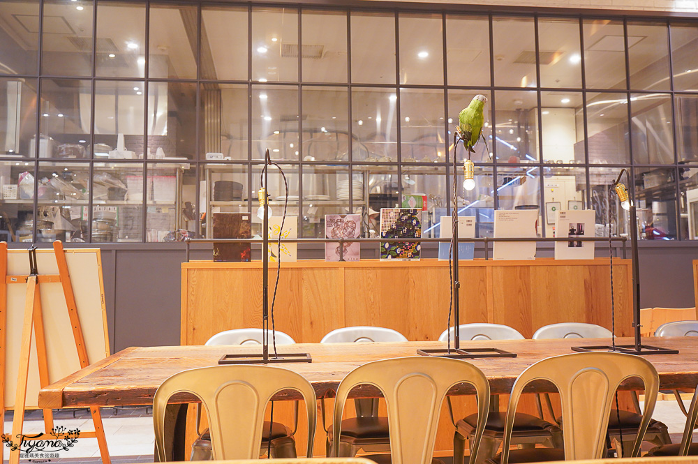 熊本咖啡廳．Cafe & Books Bibliotheque熊本鶴屋店，熊本熊部長辦公室旁咖啡廳 @緹雅瑪 美食旅遊趣