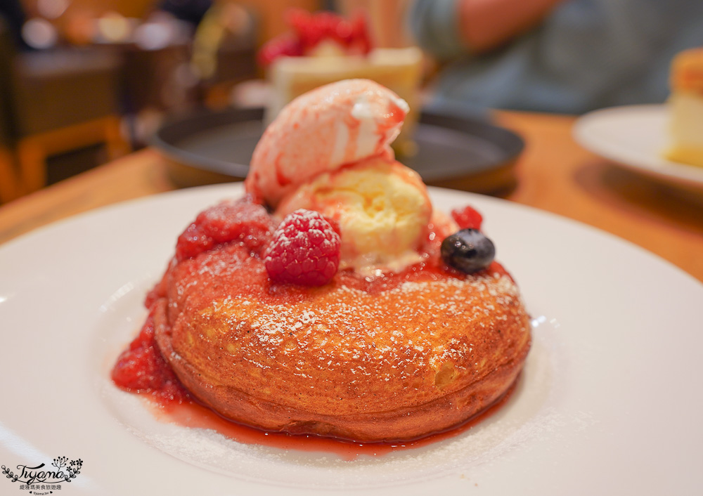 熊本咖啡廳．Cafe & Books Bibliotheque熊本鶴屋店，熊本熊部長辦公室旁咖啡廳 @緹雅瑪 美食旅遊趣