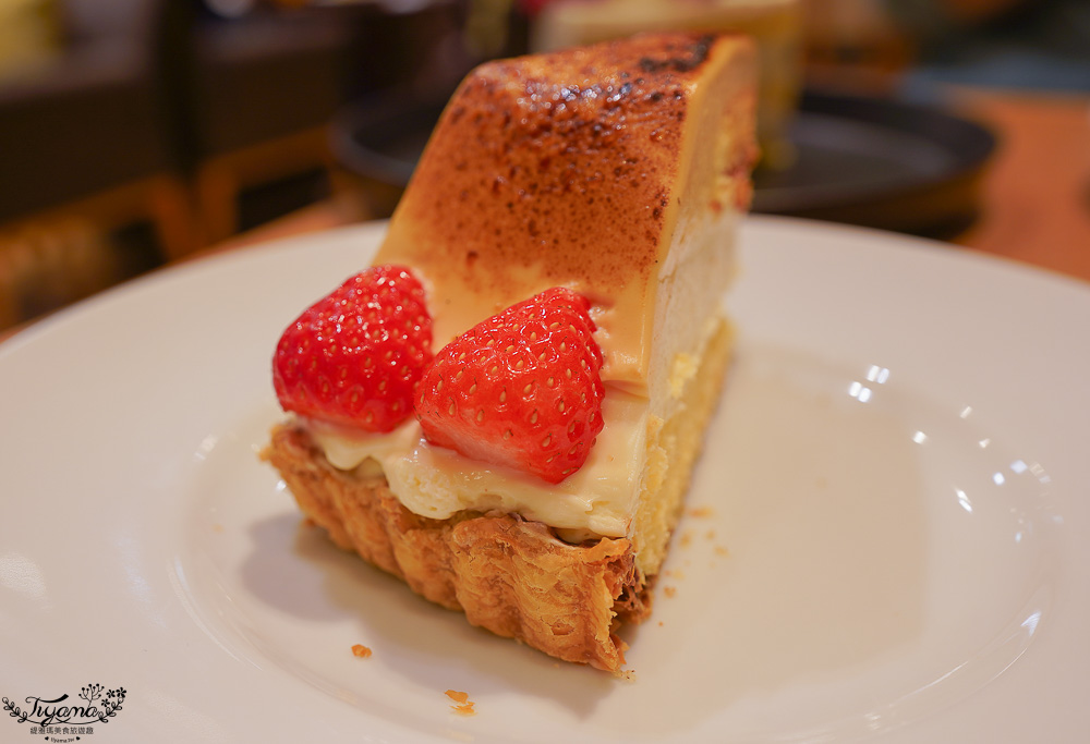 熊本咖啡廳．Cafe & Books Bibliotheque熊本鶴屋店，熊本熊部長辦公室旁咖啡廳 @緹雅瑪 美食旅遊趣