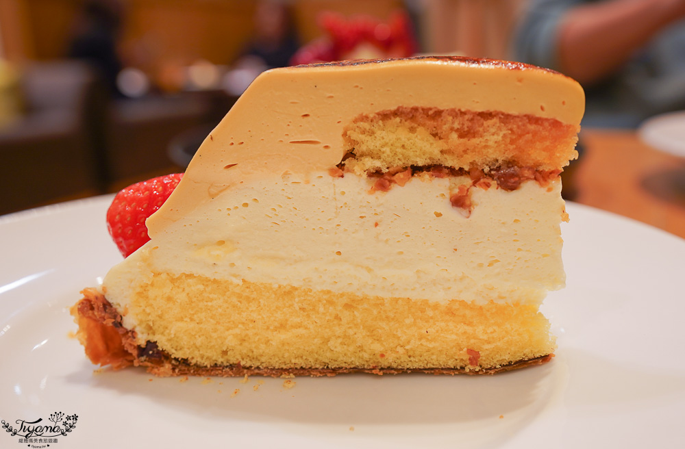 熊本咖啡廳．Cafe & Books Bibliotheque熊本鶴屋店，熊本熊部長辦公室旁咖啡廳 @緹雅瑪 美食旅遊趣