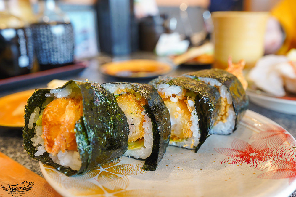 下関唐戶美食「すし遊館 唐戸店」関門海峽景觀餐廳，卡蒙碼頭2樓迴轉壽司吃炸河豚、河豚味噌湯 @緹雅瑪 美食旅遊趣