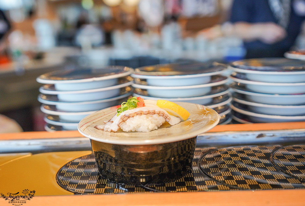下関唐戶美食「すし遊館 唐戸店」関門海峽景觀餐廳，卡蒙碼頭2樓迴轉壽司吃炸河豚、河豚味噌湯 @緹雅瑪 美食旅遊趣
