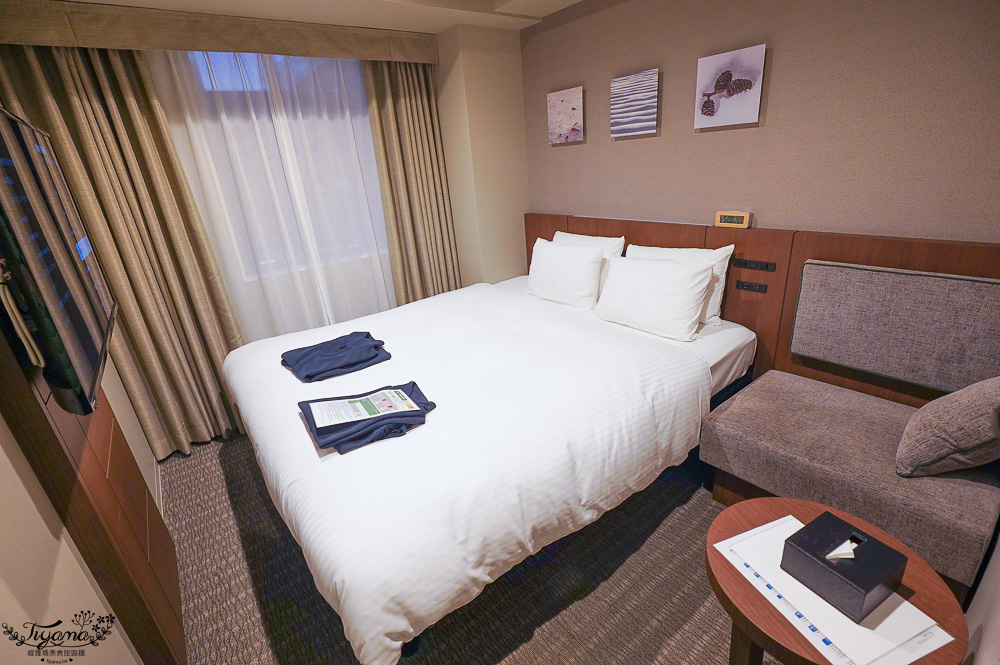 飛驒高山一日遊，飛驒高山白川3天2夜遊自駕之旅，第一天行程！！吃飛驒牛燒肉、逛高山飛驒老街、在地超市買水果 @緹雅瑪 美食旅遊趣