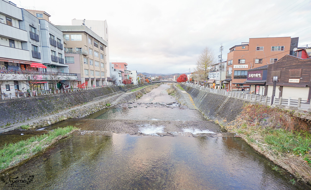 飛驒高山老街半日遊不走回頭路線規劃！！高山小京都吃飛驒牛壽司、炸飛驒牛肉餅、逛博物館、土產店 @緹雅瑪 美食旅遊趣