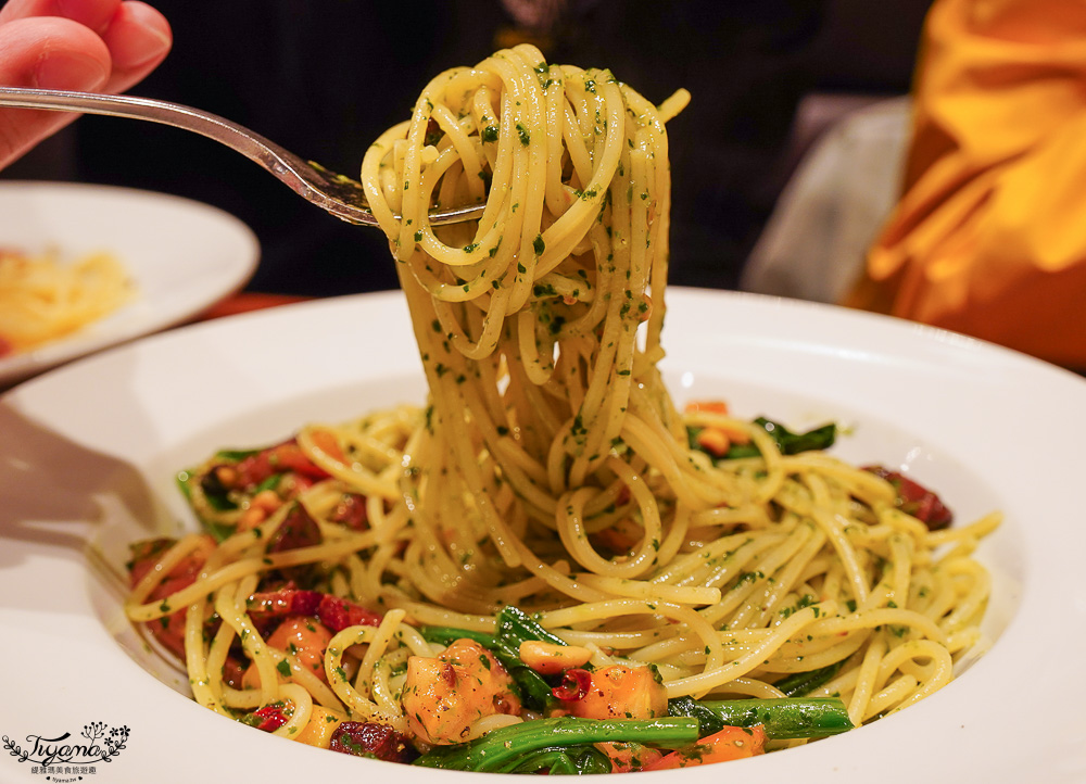 名古屋HARBS榮總店「HARBS 榮本店」超值午間套餐，久屋大通公園大樓2樓時尚咖啡廳 @緹雅瑪 美食旅遊趣