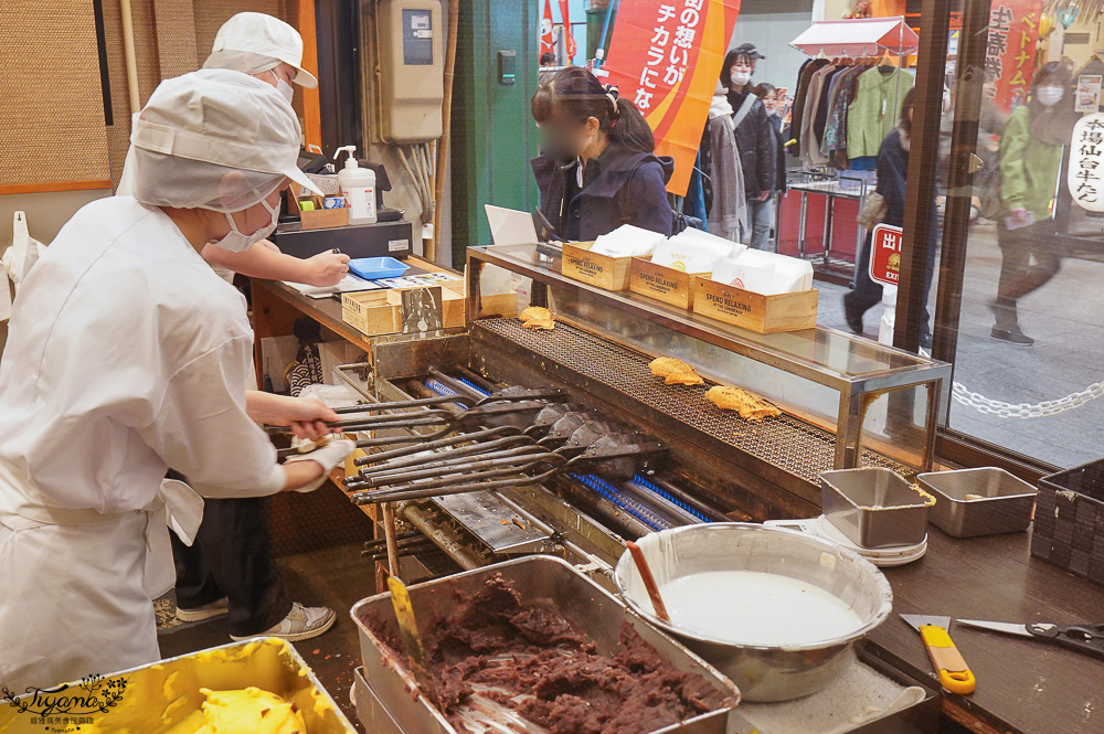 日本鳴門鯛魚燒「鳴門鯛焼本舗 大須仁王門通店」大須商店街的人氣甜點小吃 @緹雅瑪 美食旅遊趣