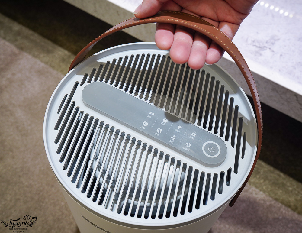 2025空氣清淨機評比！！3款人氣空氣清淨機使用心得評比，美國百朗 PETNONA小輕空淨機、Philips飛利浦 毛小奈抗敏寵物清淨機、POIEMA ONE空氣淨化器 @緹雅瑪 美食旅遊趣