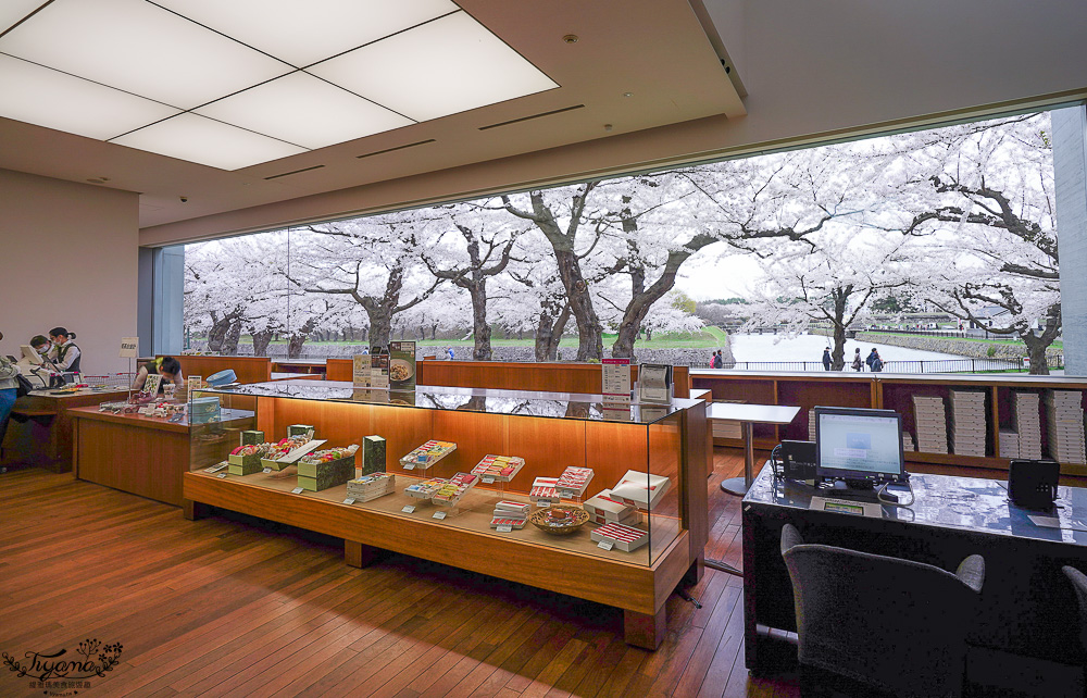 行軍版北海道函館一日遊！！函館朝市．函館元町教堂群散策．金森紅磚倉庫．五稜郭塔．五稜郭公園．六花亭．幸運小丑漢堡．成吉思汗大黑屋 @緹雅瑪 美食旅遊趣