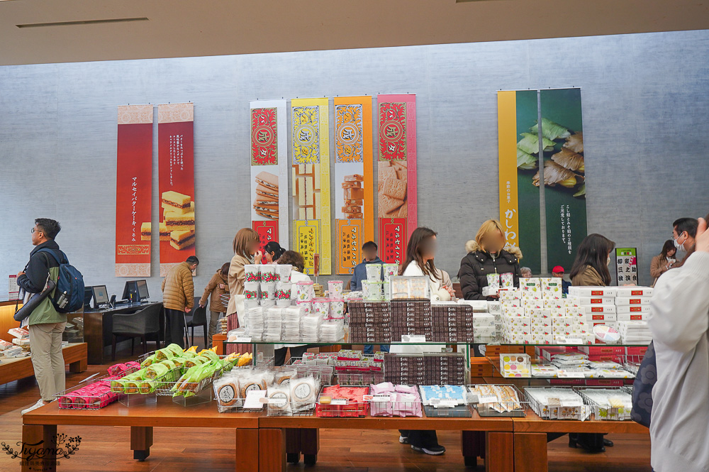 北海道甜點名店．六花亭 五稜郭店，函館五稜郭公園櫻花園旁玻璃甜點店 @緹雅瑪 美食旅遊趣