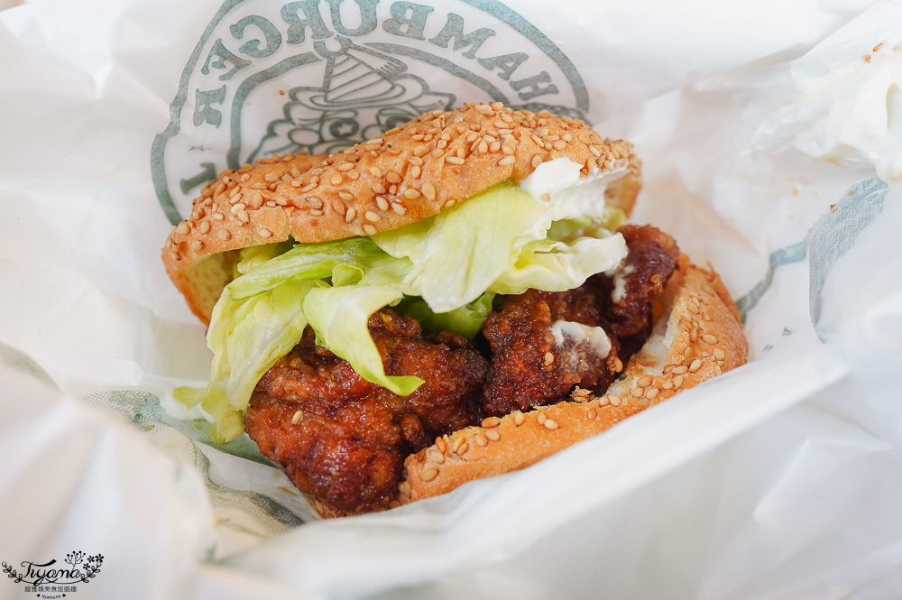 北海道函館一日遊，賞櫻之旅！！搭早班機到函館就一路玩篇，五稜郭公園、五稜郭塔、幸運小丑漢堡、六花亭 @緹雅瑪 美食旅遊趣