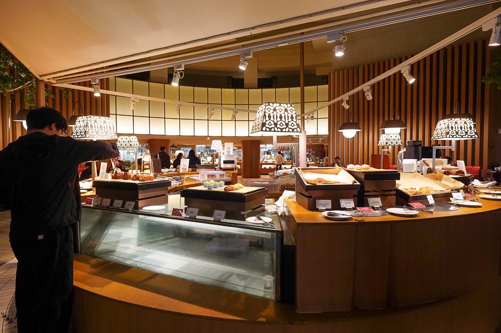 台南住宿．台南遠東香格里拉飯店，台南制高點五星級景觀飯店 一泊二食，近台南車站，美味星級自助早餐、自助晚餐Buffet @緹雅瑪 美食旅遊趣