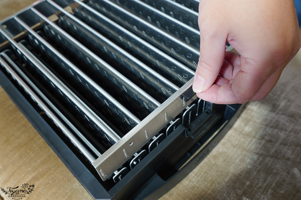 2025空氣清淨機評比！！3款人氣空氣清淨機使用心得評比，美國百朗 PETNONA小輕空淨機、Philips飛利浦 毛小奈抗敏寵物清淨機、POIEMA ONE空氣淨化器 @緹雅瑪 美食旅遊趣