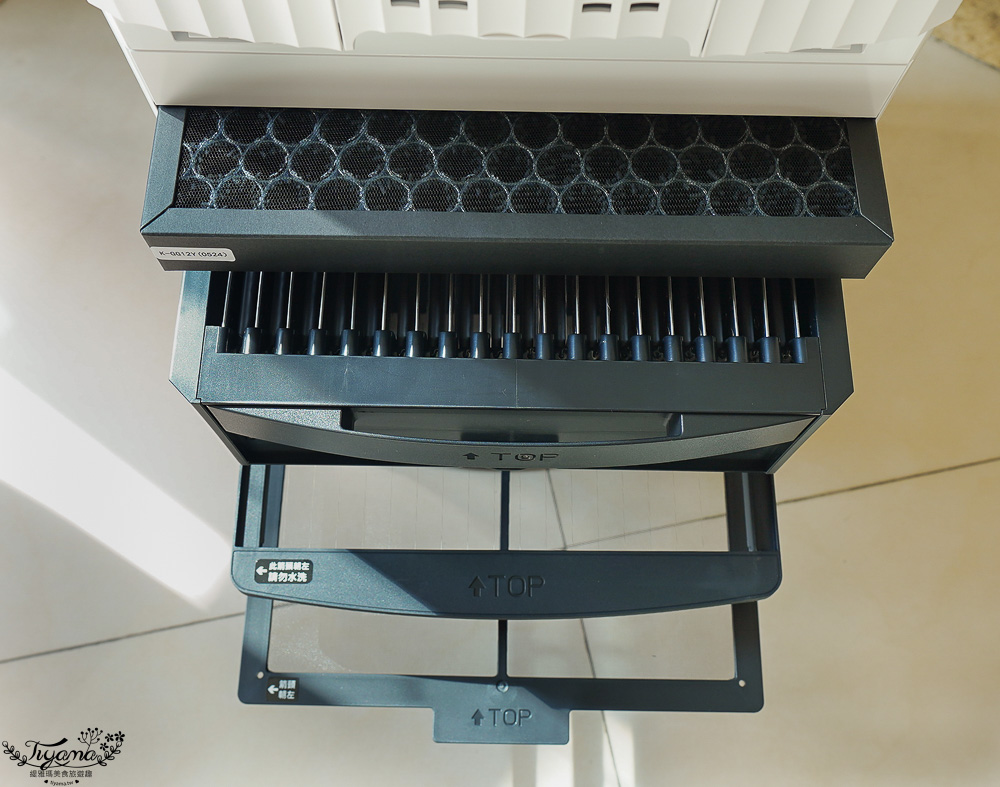 2025空氣清淨機評比！！3款人氣空氣清淨機使用心得評比，美國百朗 PETNONA小輕空淨機、Philips飛利浦 毛小奈抗敏寵物清淨機、POIEMA ONE空氣淨化器 @緹雅瑪 美食旅遊趣