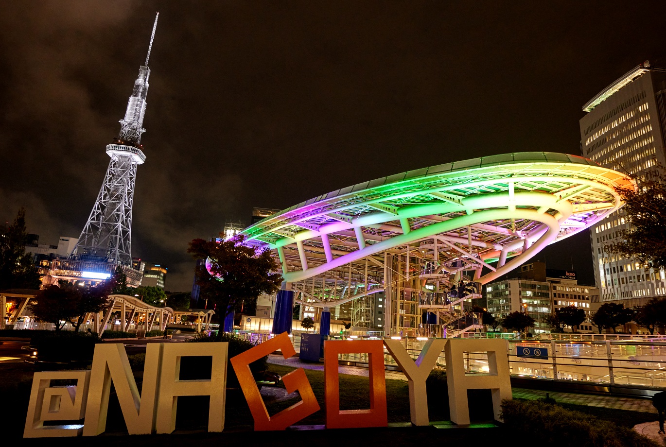 名古屋地標景點。久屋大通公園、名古屋塔/中部電力MIRAI TOWER、水之宇宙船、綠洲21，橡子共和國、HARBS 榮本店 @緹雅瑪 美食旅遊趣