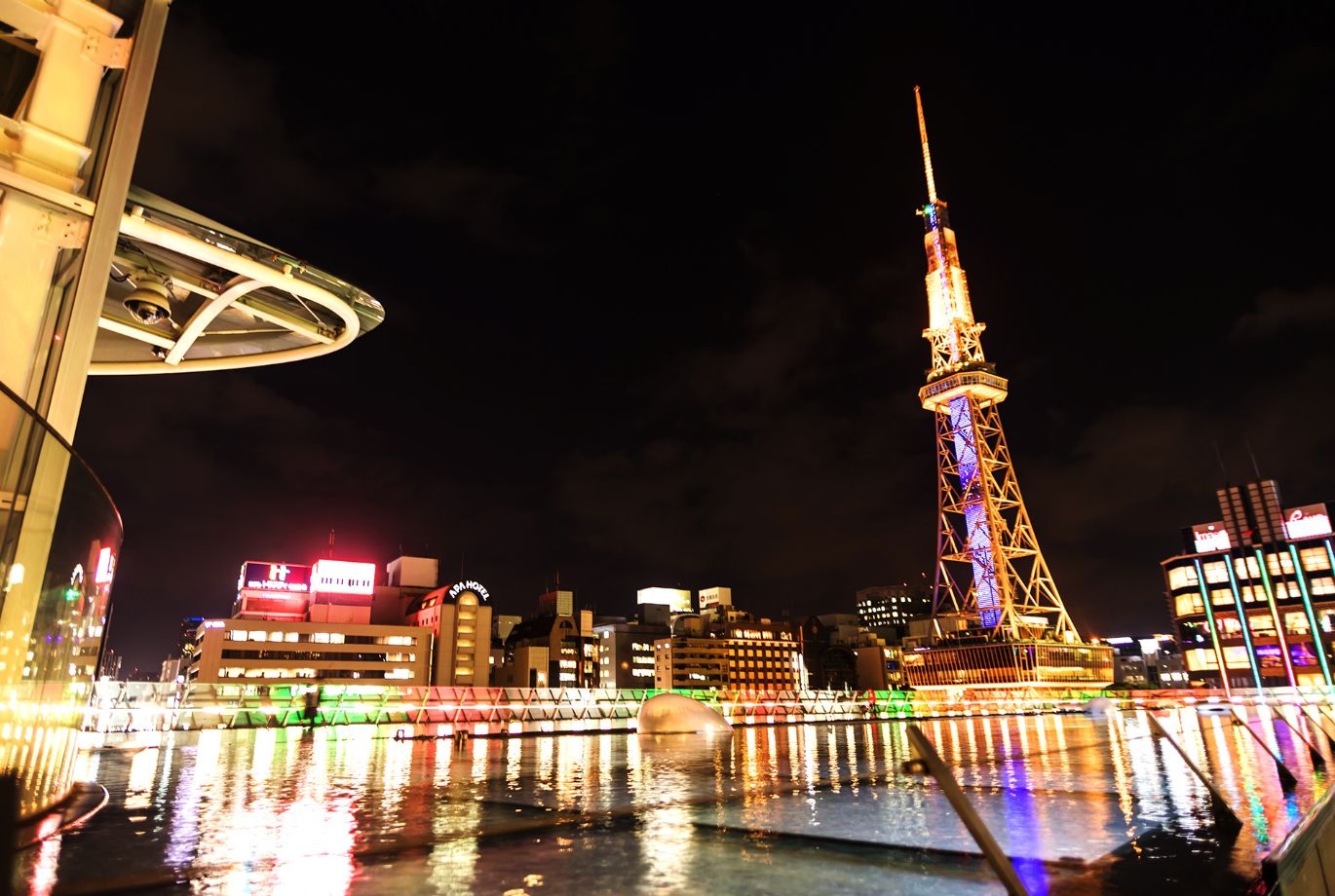 名古屋地標景點。久屋大通公園、名古屋塔/中部電力MIRAI TOWER、水之宇宙船、綠洲21，橡子共和國、HARBS 榮本店 @緹雅瑪 美食旅遊趣