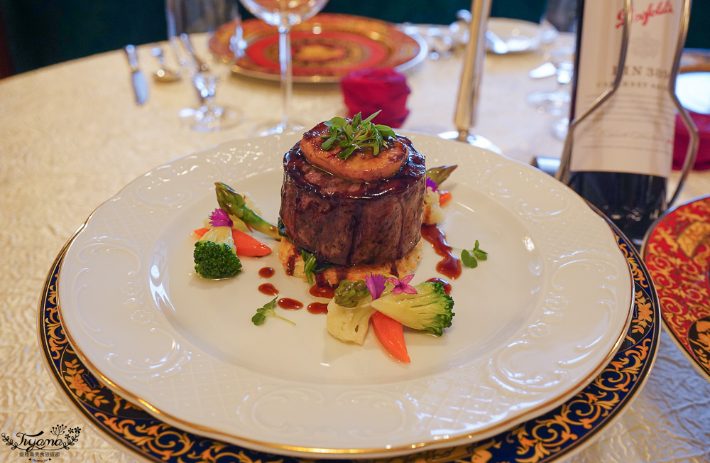 麗星郵輪 探索星號 美食篇！付費餐廳懶人包~法國料理.日本料理.烤鴨港點.火鍋.馬來西亞.新加坡美食，高級平價任你選！！ @緹雅瑪 美食旅遊趣