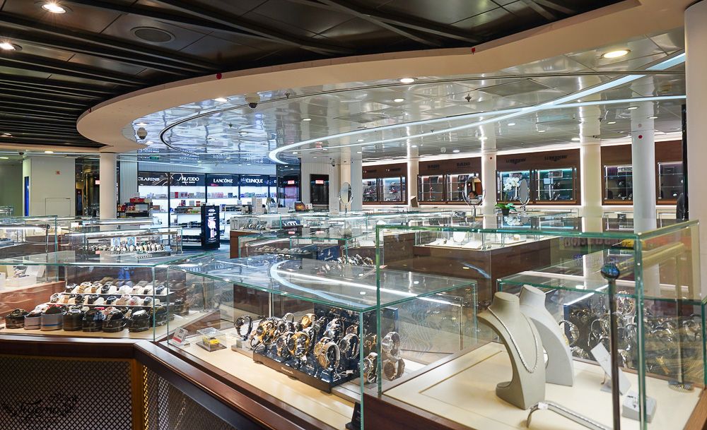 麗星郵輪 探索星號 全攻略！露台房｜海景房｜內側房~免費餐廳．付費餐廳．表演秀懶人包！長崎.熊本.那霸六天五夜櫻花限定班次~九州賞櫻之旅 @緹雅瑪 美食旅遊趣