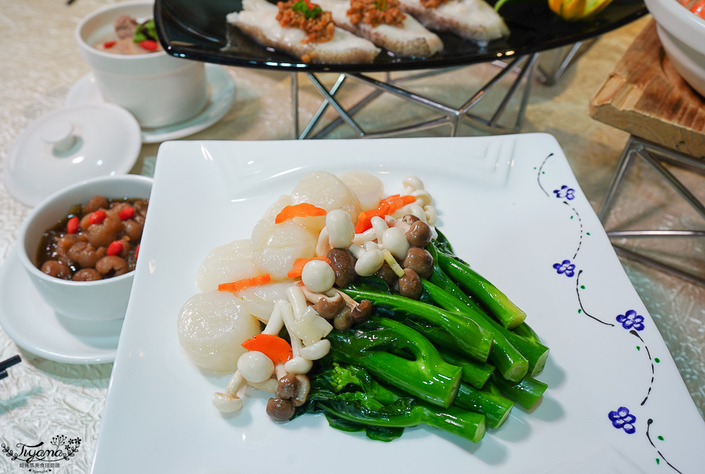 麗星郵輪 探索星號「星夢餐廳」免費餐廳，套餐式精讚料理！ @緹雅瑪 美食旅遊趣