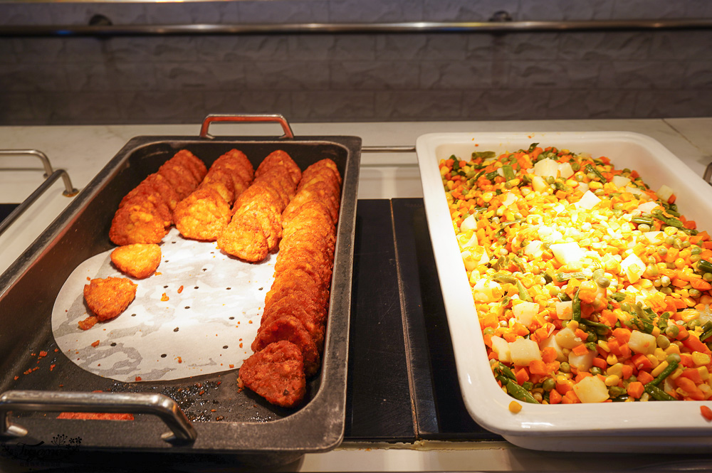 麗星郵輪 探索星號「麗都自助餐廳」免費自助餐廳，從早吃到晚~自助早餐、日本櫻花主題晚宴 @緹雅瑪 美食旅遊趣